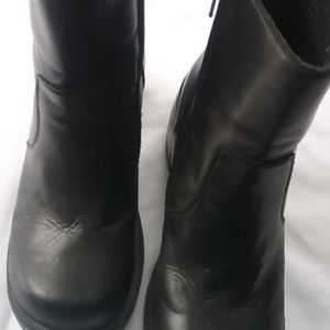 90s BLACK LEATHER CHUNKY ANKLE BOOTS - SIZE 8